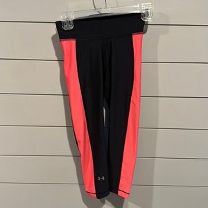 XS women’s Capri workout pants.  Worn once!